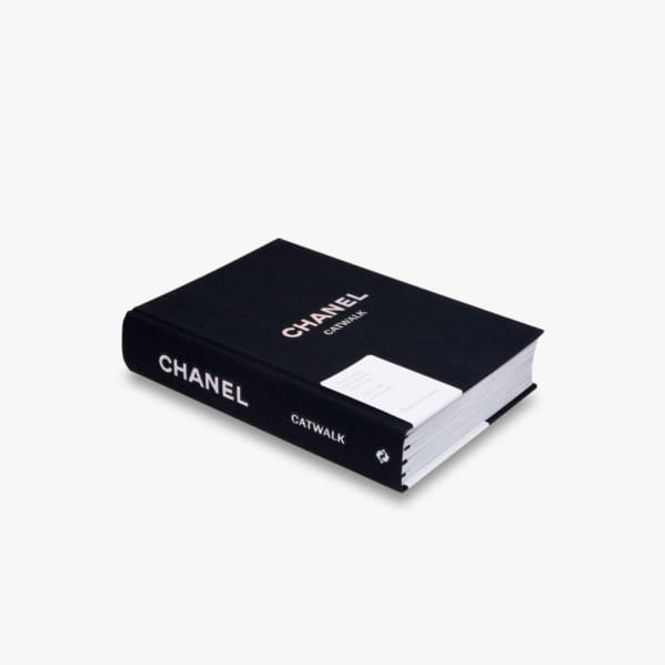 Hovedbilde NEW MAGS CHANEL Catwalk